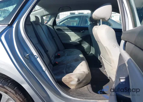 2020 Honda Accord Lx z USA, uszkodzony, nr VIN 1HGCV1F13LA035068